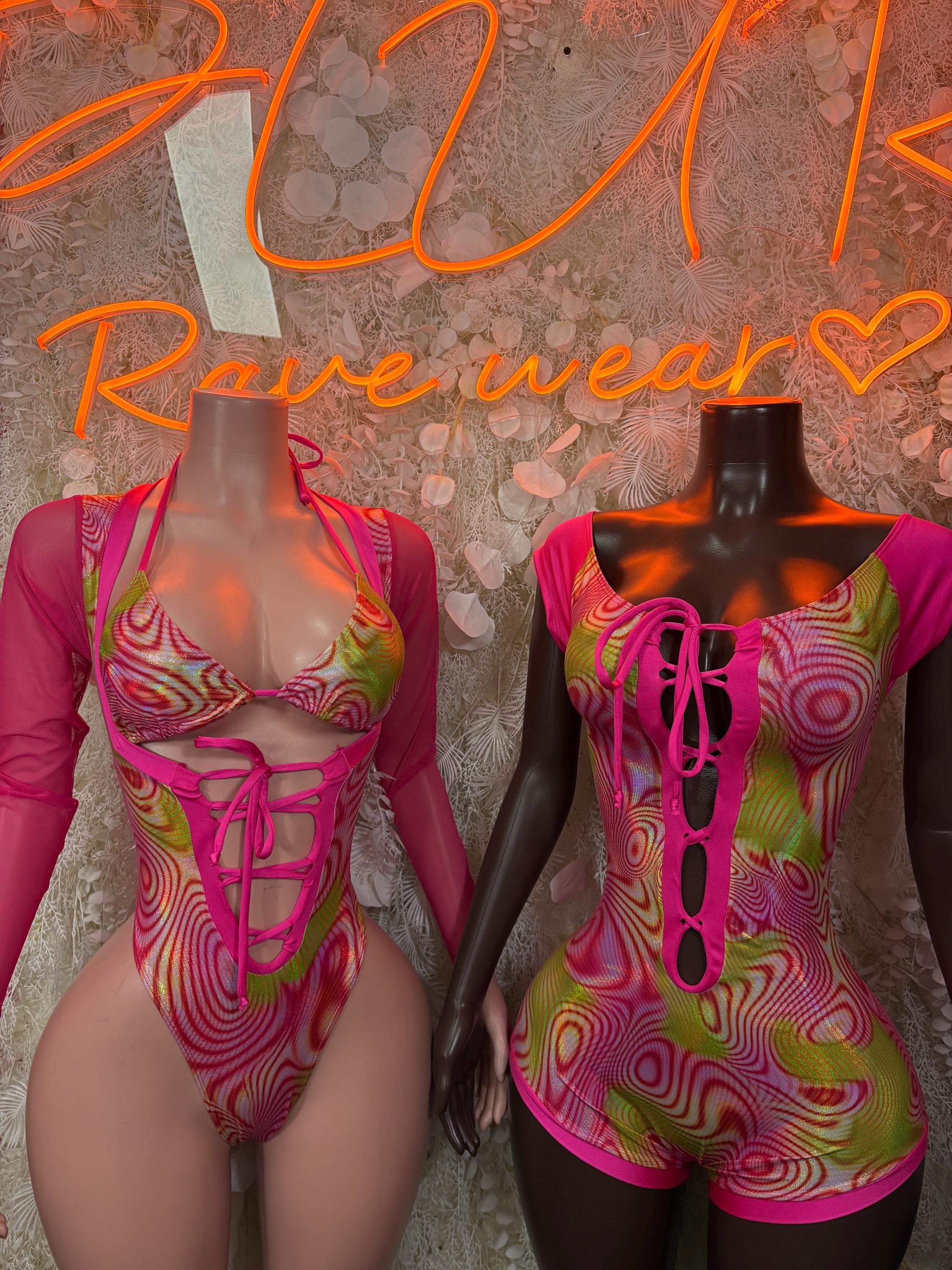 Pink and green patterned bodysuit set: long-sleeve lace-up and sleeveless lace-up