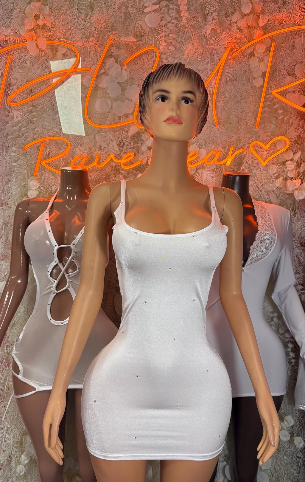 White mini dress with lace-trim neckline, fitted
