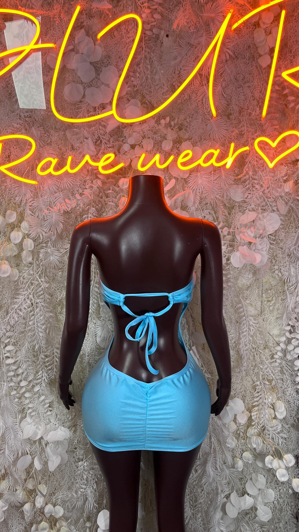 Light blue mini dress with lace back cutout and bow-tie, sleeveless