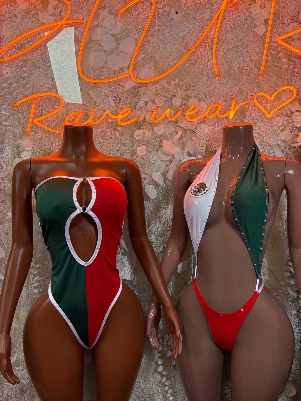 Mexican flag bodysuit set showing front and side views in red, green, and white
