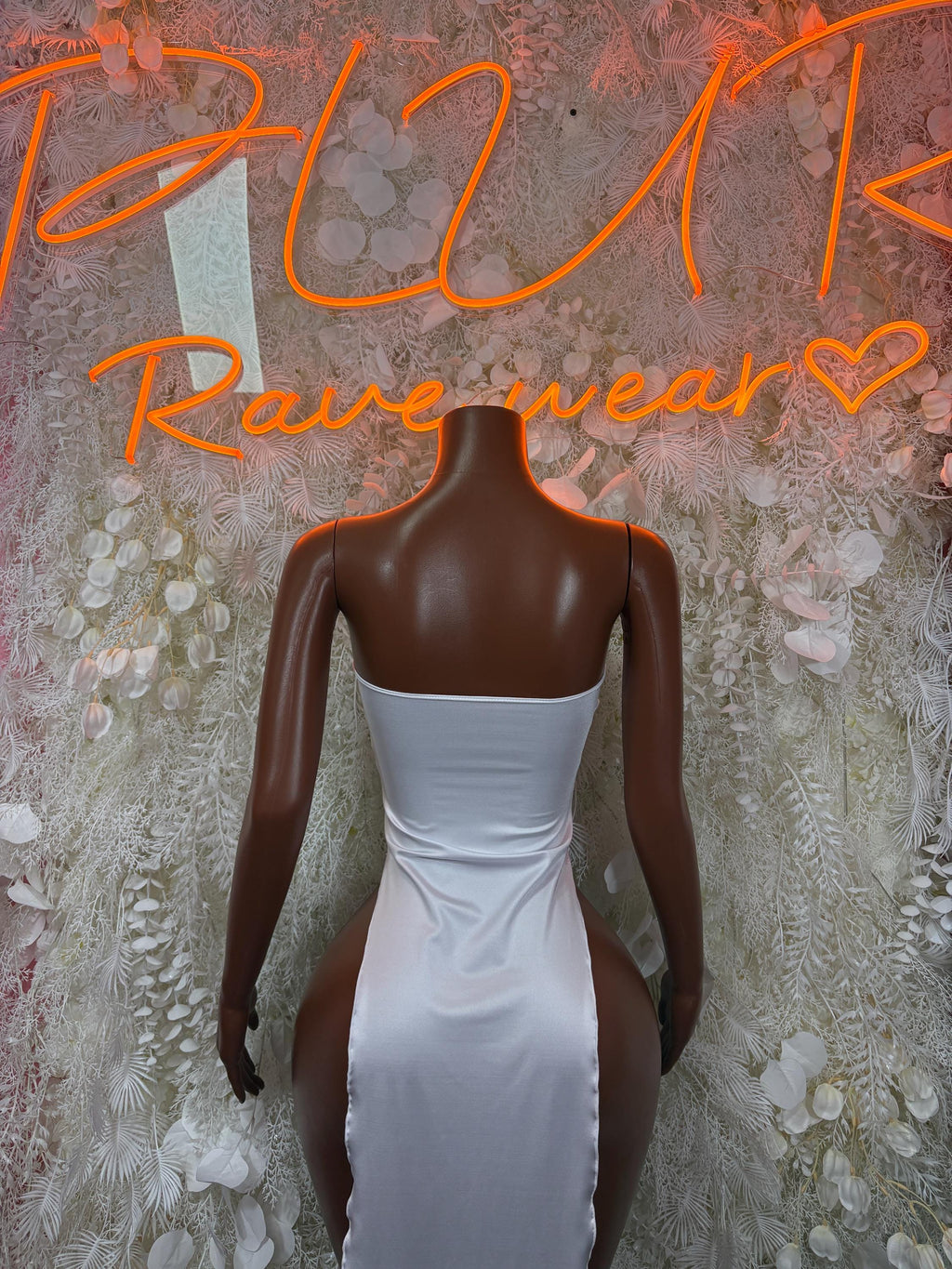 White Flowy Gown for Women - Elegant Dancewear, Date Night Dress, Formal Evening Maxi - image 2