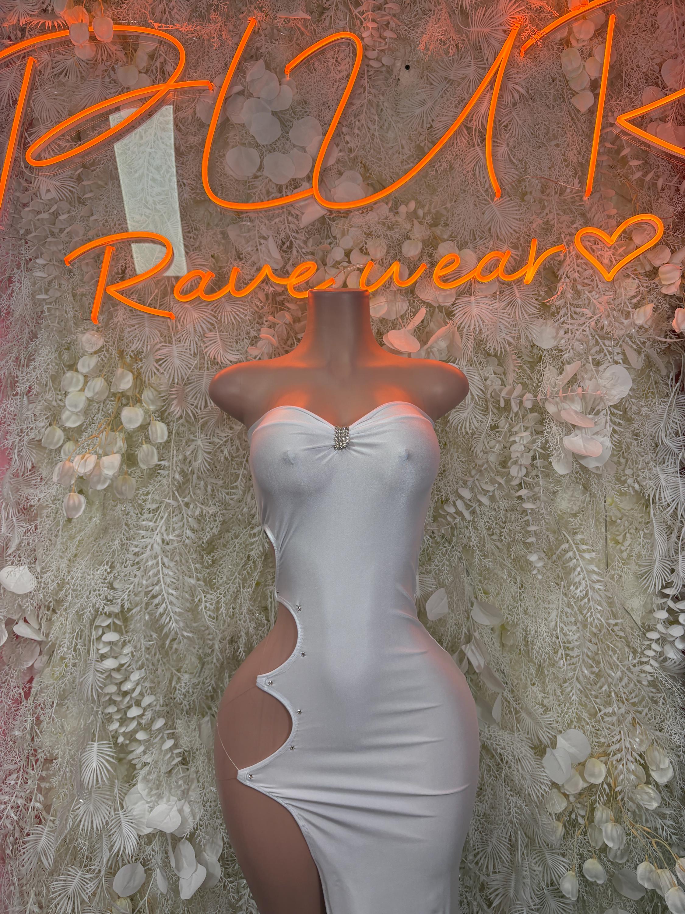 White sleeveless maxi dress with sweetheart neckline and thigh-high slit