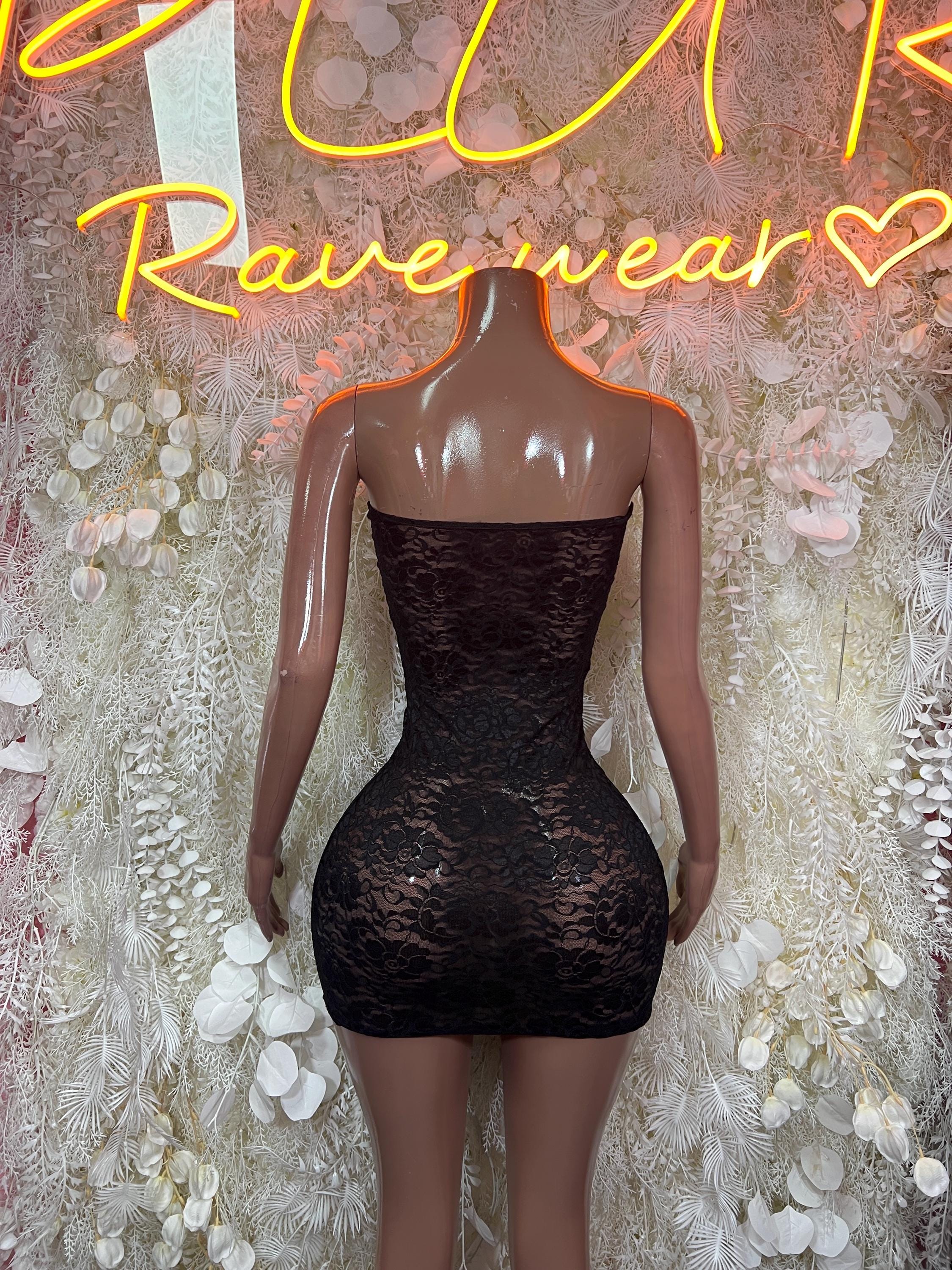 Black lace bodycon mini dress with strapless sweetheart bodice