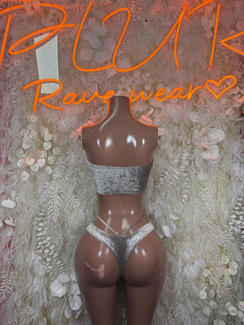 Silver strapless velvet bandeau and high-cut thong set, ruched tie details at center