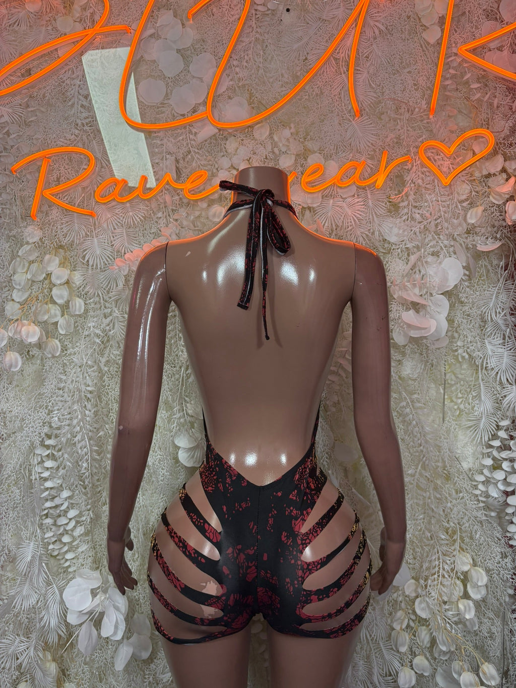 Animal print cutout two-piece clubwear set: open-back tied top with matching shorts